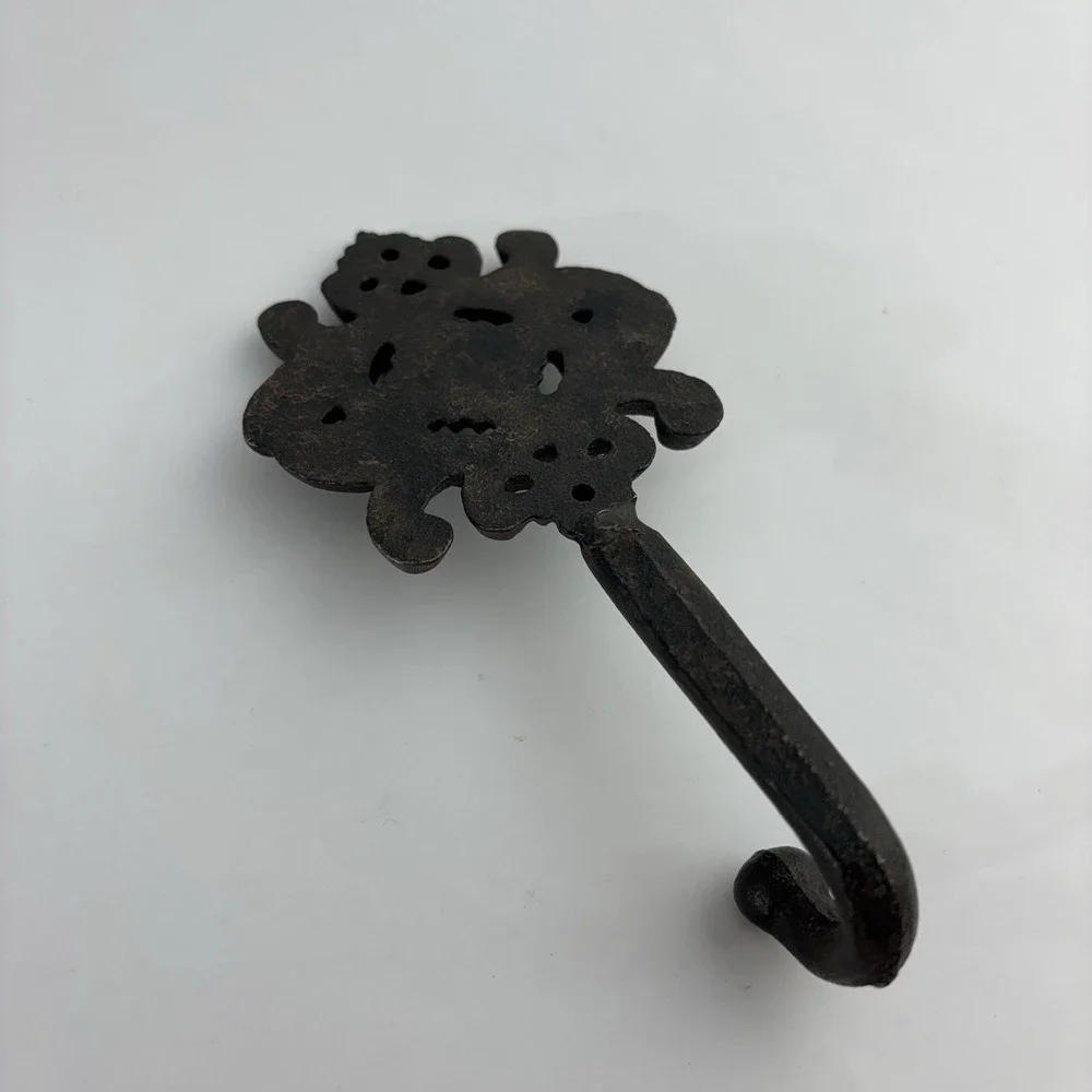 Antique Cast Iron Wall Hooks Brown Decorative Coat Hat Towel Hanging Vintage